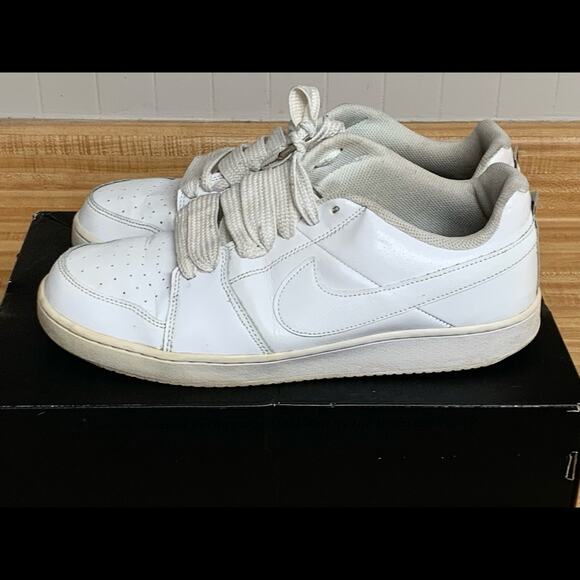 CLASSIC NIKE BACKBOARD II ALL WHITE MENS SHOES SIZE 12 NICE main image 6